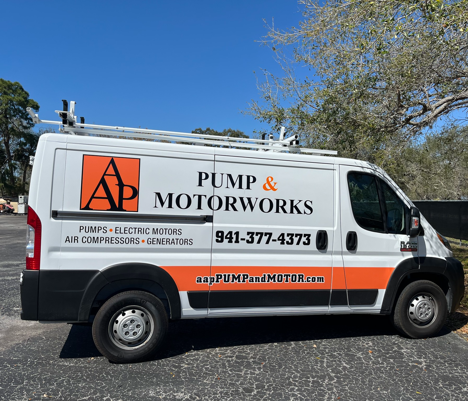<p><span style="color: rgb(255, 164, 28);">Why Choose Our Business?</span></p>