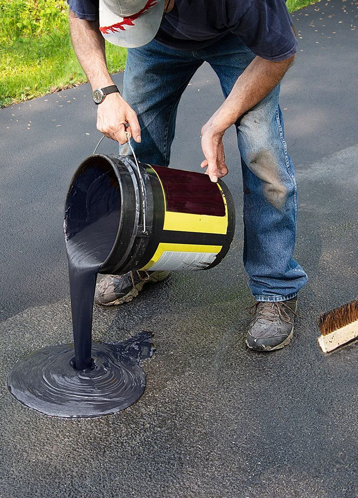 <p>Prevent Surface Oxidation With Sealcoating In Madisonville, Athens, Maryville &amp; Cleveland, TN</p>