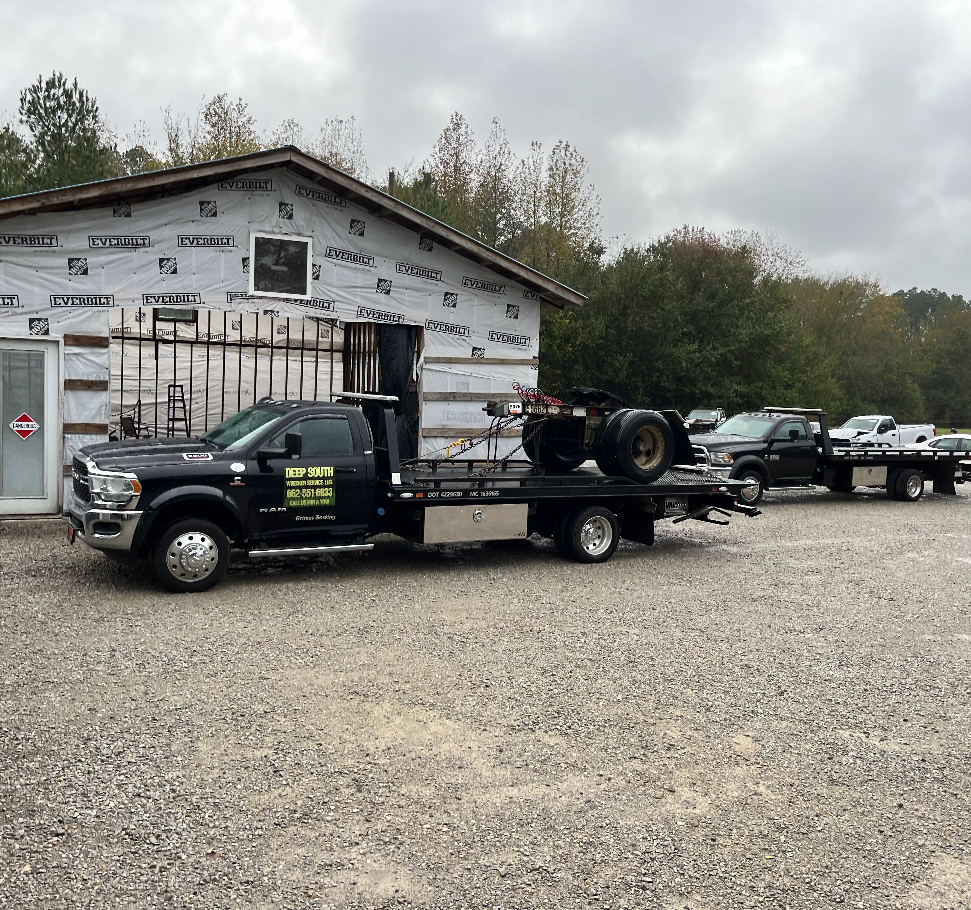 <p><strong>SAFE AND SECURE EQUIPMENT TRANSPORTATION</strong></p><p><br></p><p>Transporting heavy equipment requires expertise and precision. Deep South Wrecker Service specializes in transporting your valuable equipment securely and efficiently. Our experienced operators use state-of-the-art equipment to ensure your load arrives on time and intact, giving you peace of mind.</p><p><br></p><p><strong>24-HOUR ROADSIDE ASSISTANCE</strong></p><p><br></p><p>When you're stranded, every minute counts. Deep South Wrecker Service offers quick and reliable roadside assistance and support in Marshall County, MS. Whether it's a flat tire, a dead battery, or you've run out of gas, our team is ready to help you 24/7, ensuring you’re back on the road as soon as possible.</p>