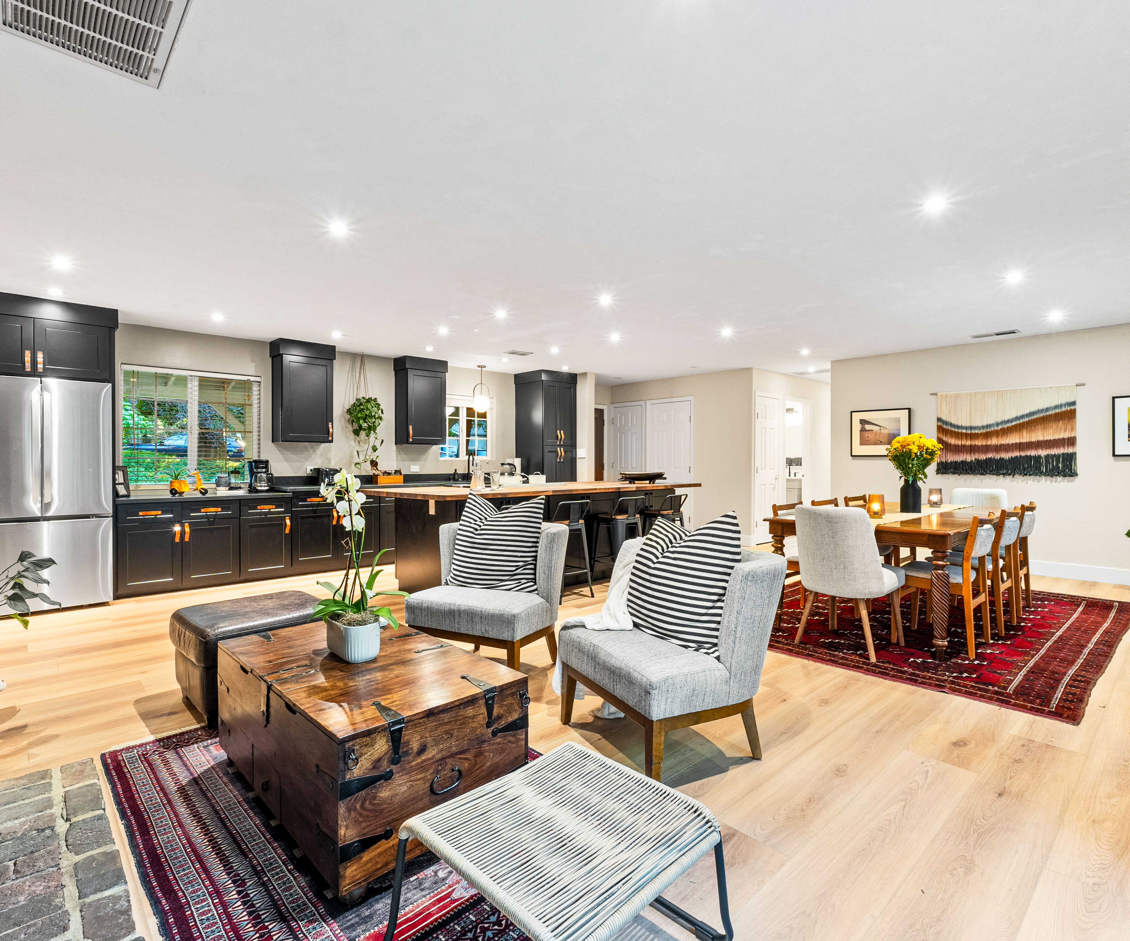 <p><span style="color: rgb(152, 202, 60);">Modern Home Additions &amp; Remodels</span></p>