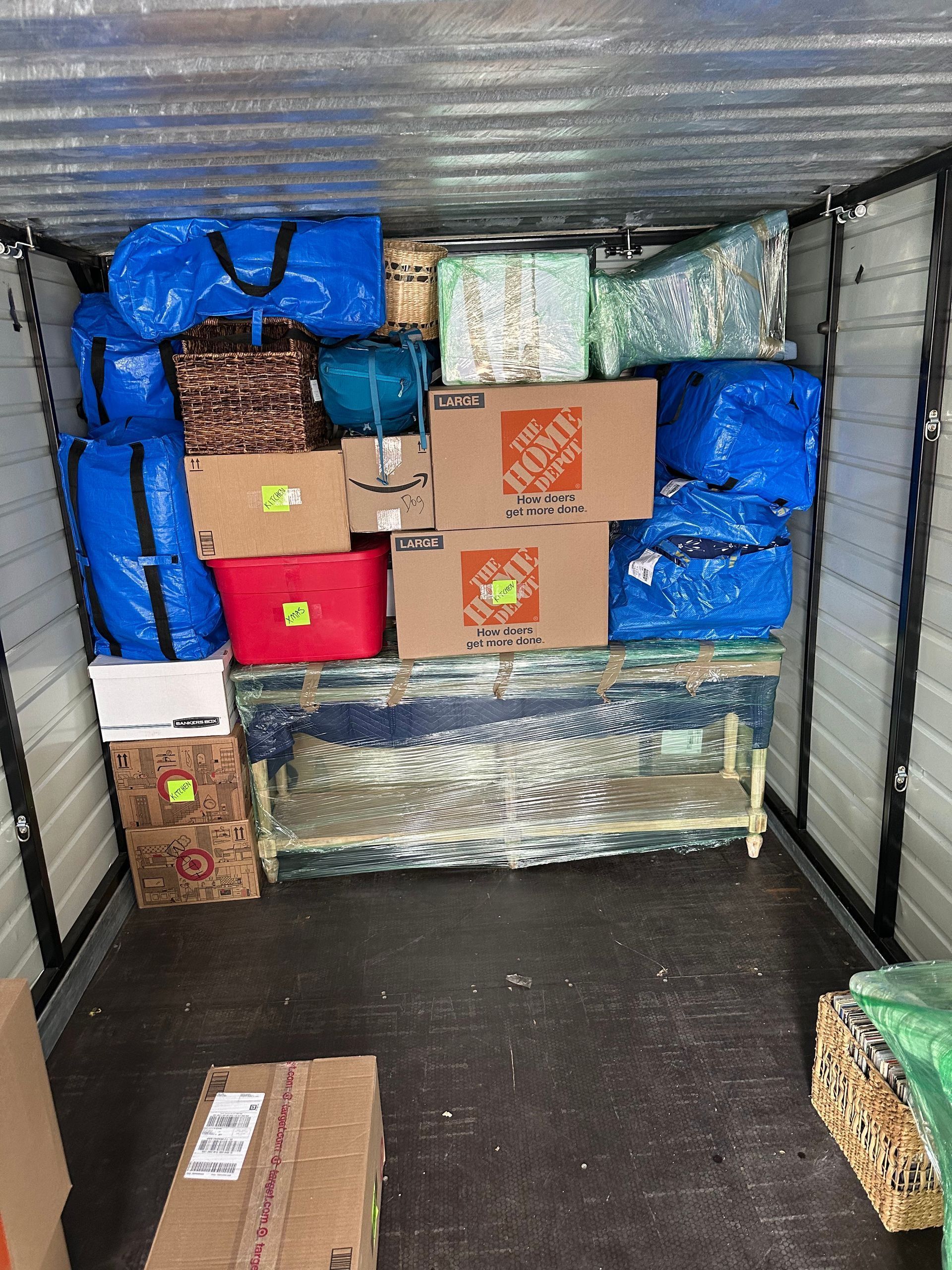 <p>RELOCATE YOUR BUSINESS WITH CONFIDENCE</p>