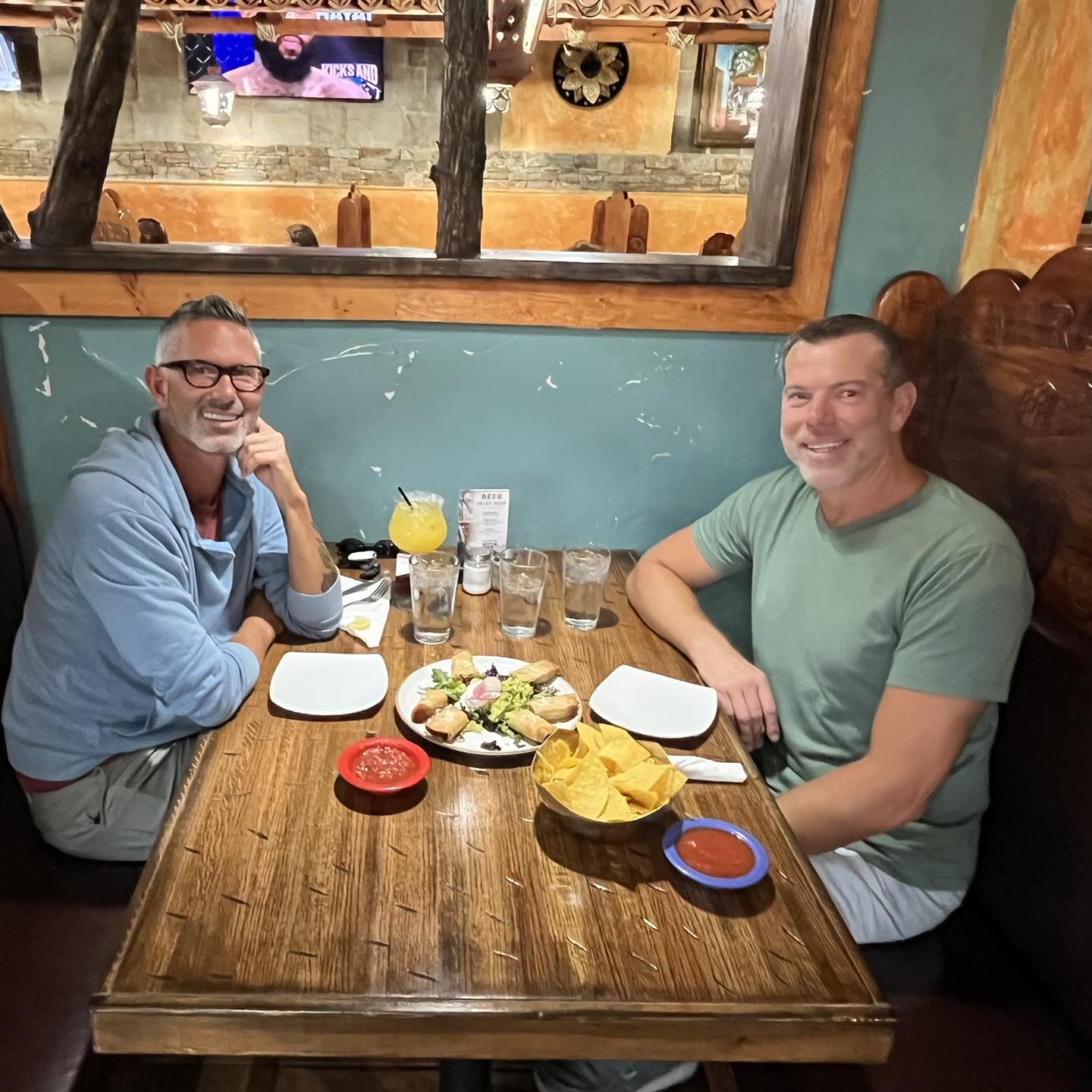 Grid gallery photo #0