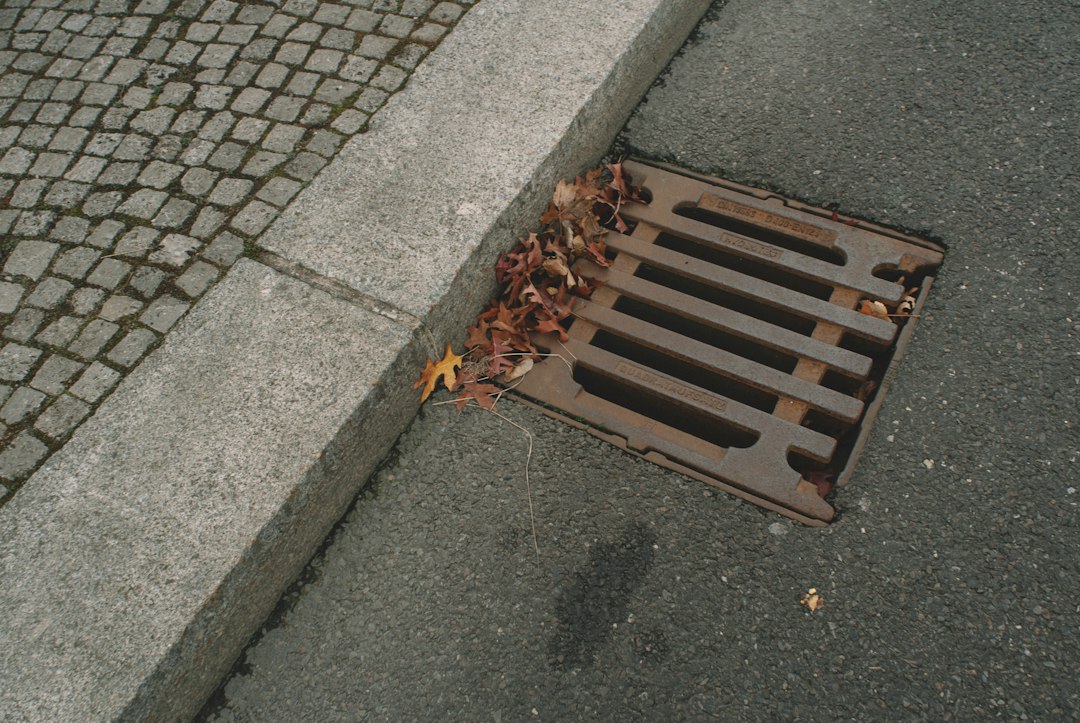 <p><span>Curb and Gutter Installation</span></p>