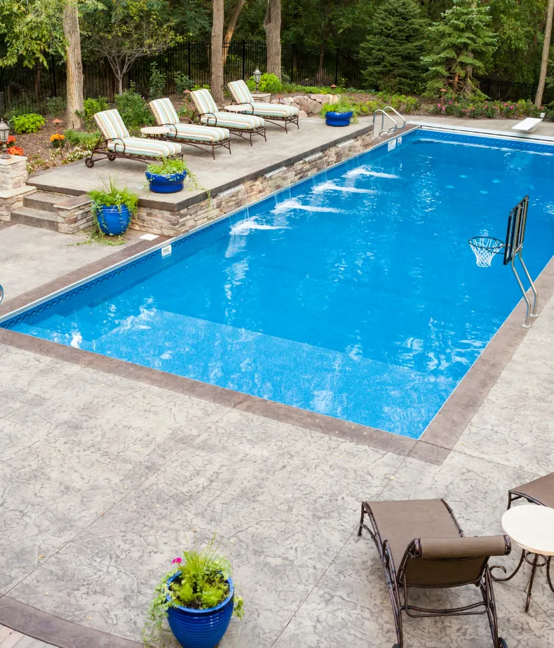 <p><span>Trusted Swimming Pool Contractor</span></p>