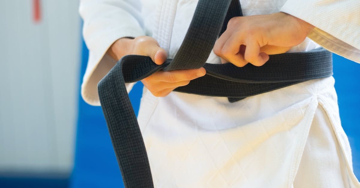 <p>Tying your Karate Belt</p>