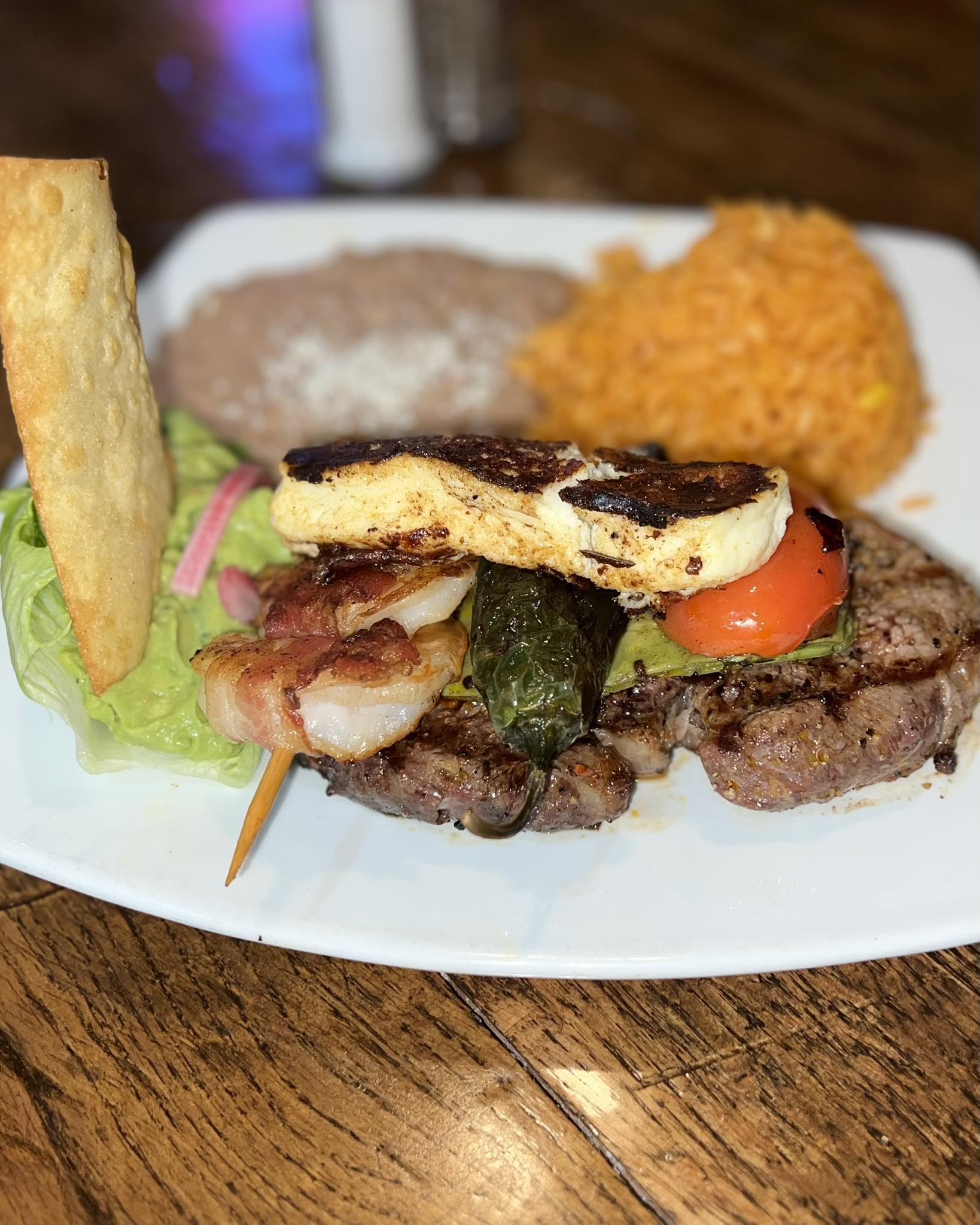 Grid gallery photo #0