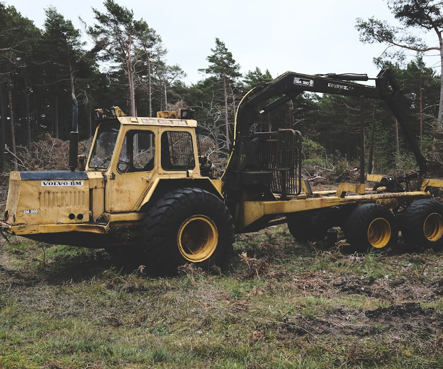 <p>ABOUT OUR JUMP-START SERVICE</p>