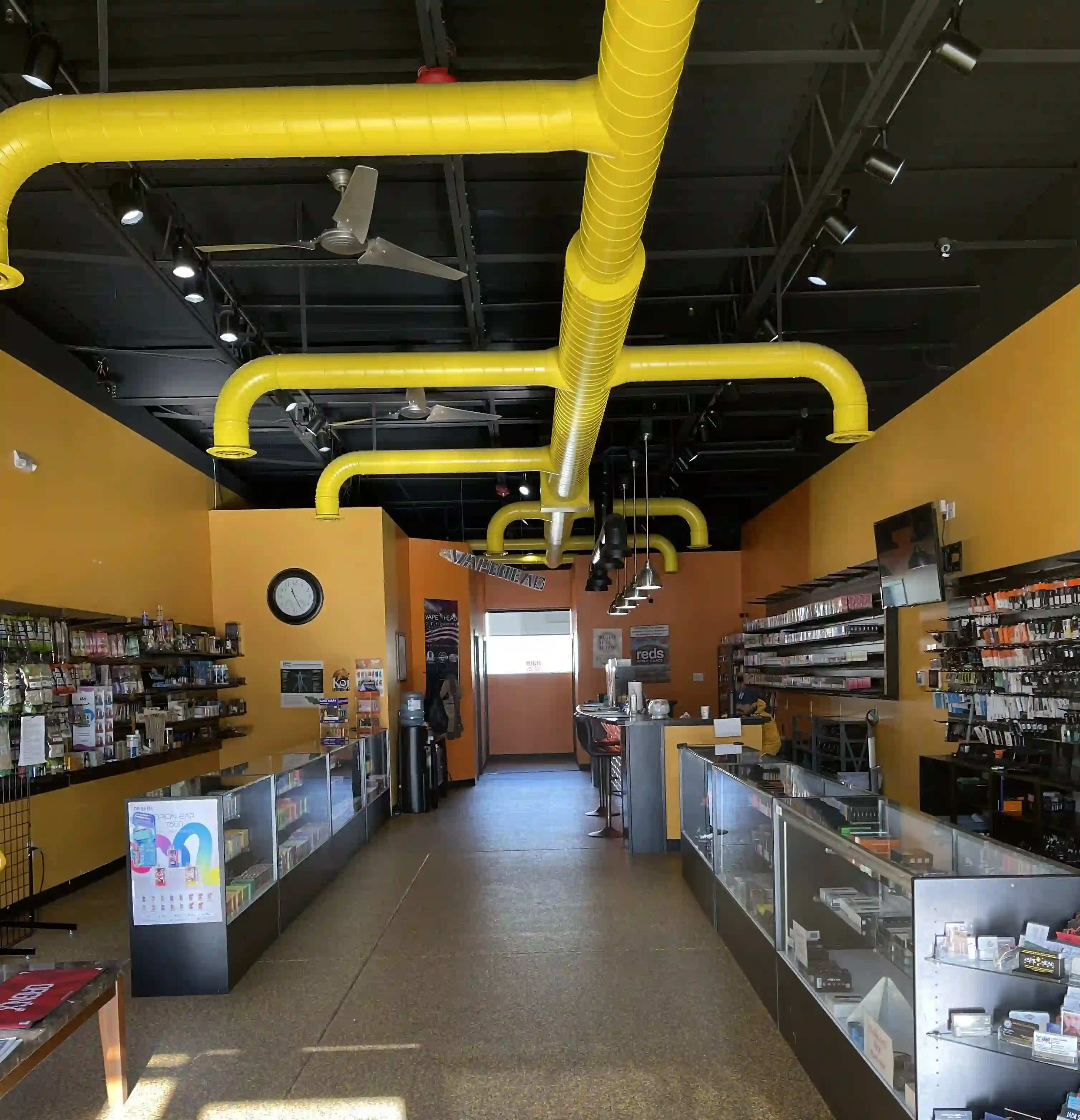 vape shop leatherhead La'Vape Studio main image 1
