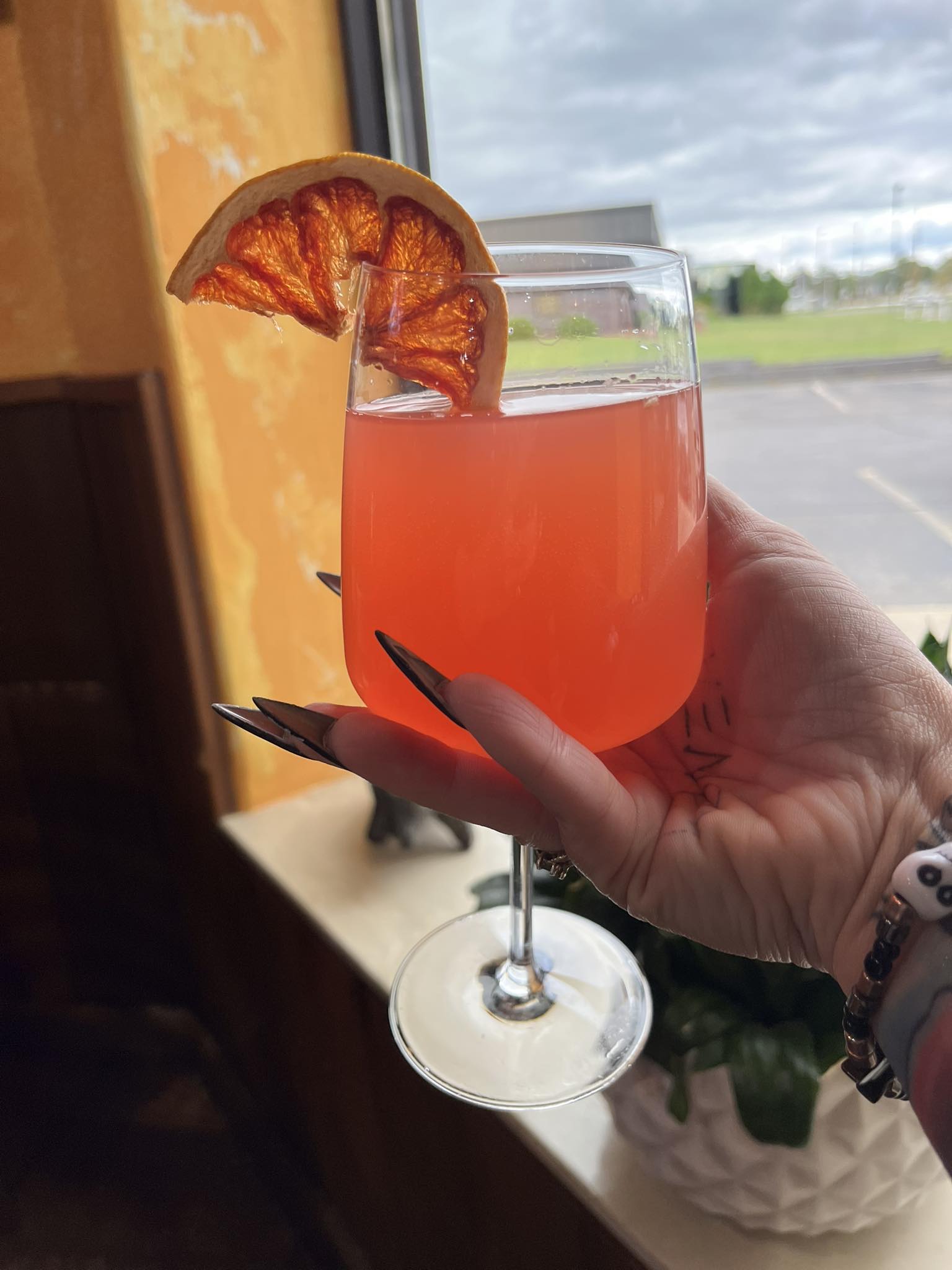 Grid gallery photo #0