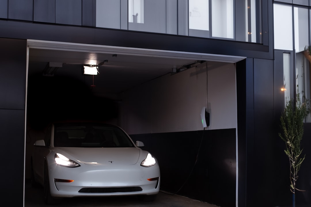 <p>Superior Garage Spaces</p>