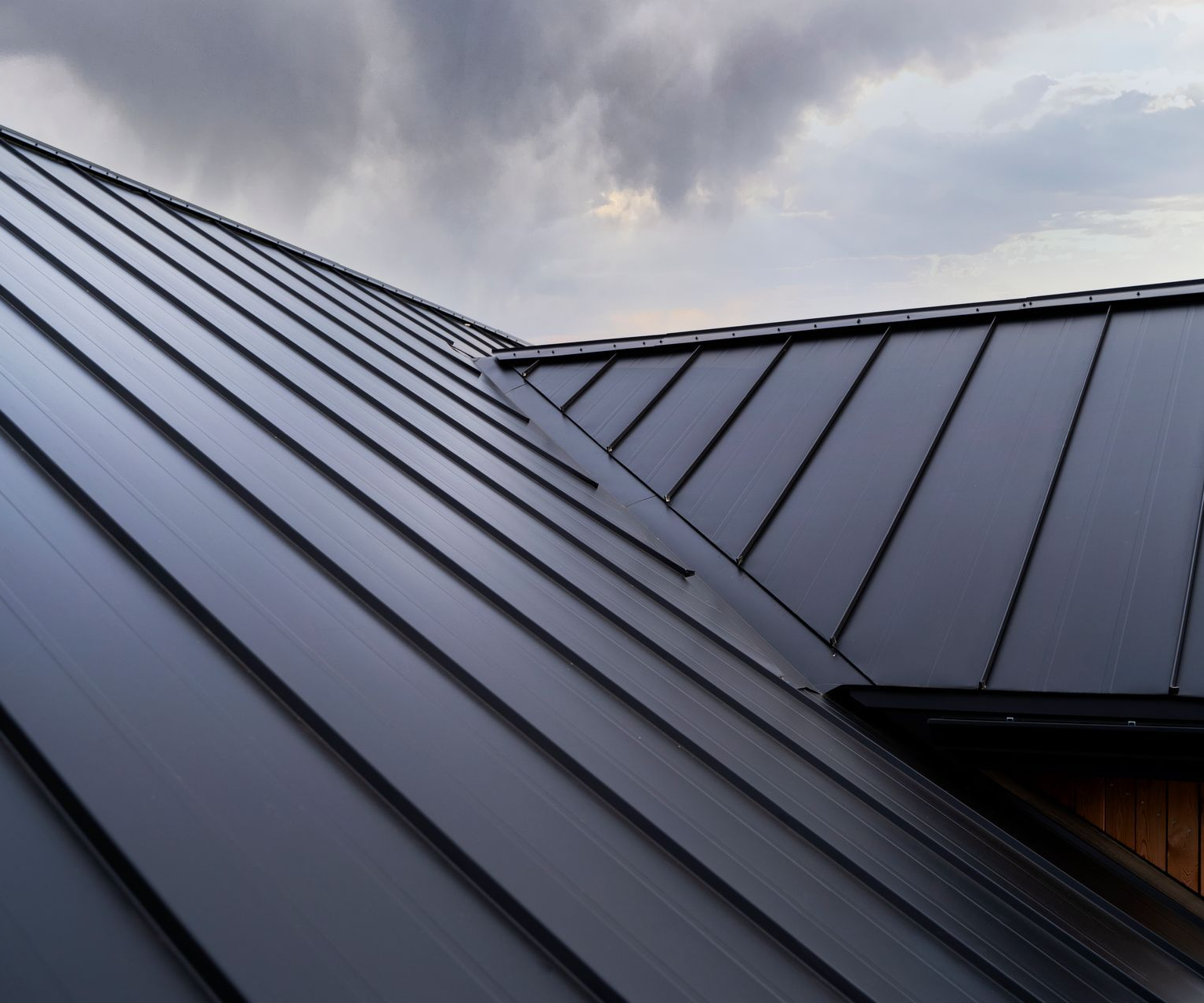 <p>EXPERIENCE THE STRENGTH AND STYLE OF METAL ROOF SYSTEMS</p>