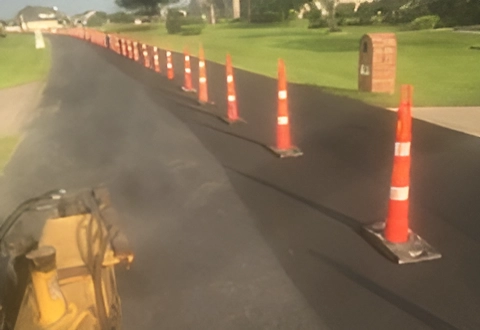 <p>Signs Your Asphalt Needs Sealcoating</p>