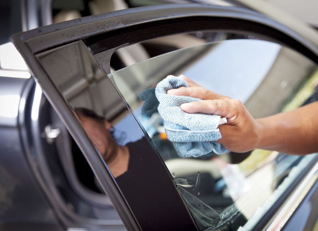 CERAMIC WINDOW TINT