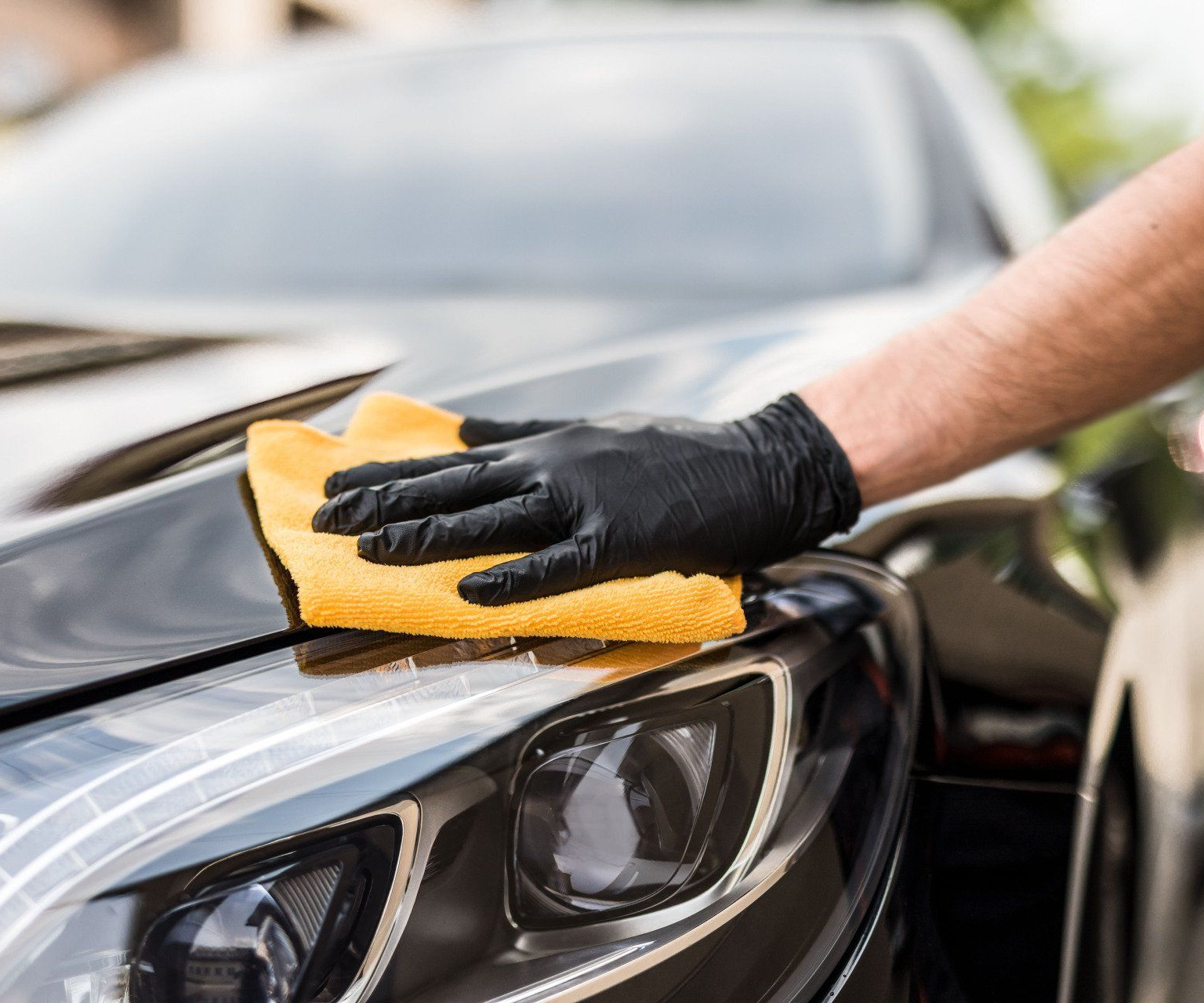 <a href="https://www.cleaninsideoutdetailingllc.com/how-to-find-a-reputable-auto-detailing-service" style="color: inherit; text-decoration: none;">How to Find a Reputable Auto Detailing Service</a>