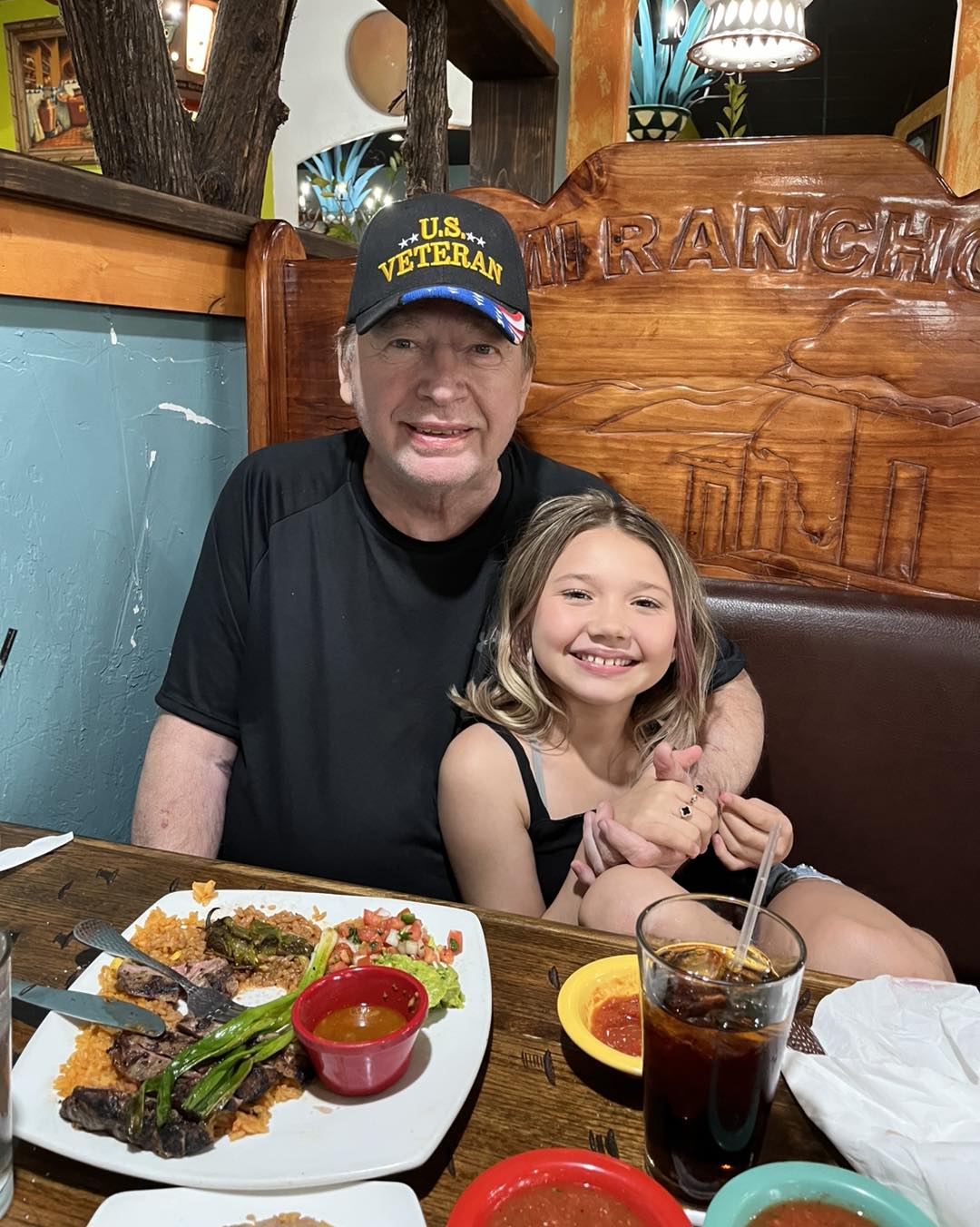 Grid gallery photo #0