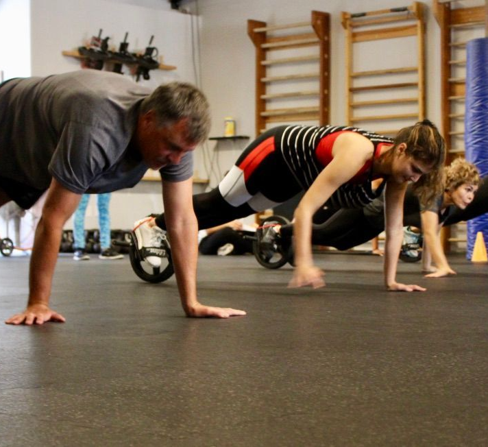 <p><span style="color: rgb(19, 130, 32);">THE BEST CORE EXERCISES FOR A STRONG BACK AND CORE!</span></p>
